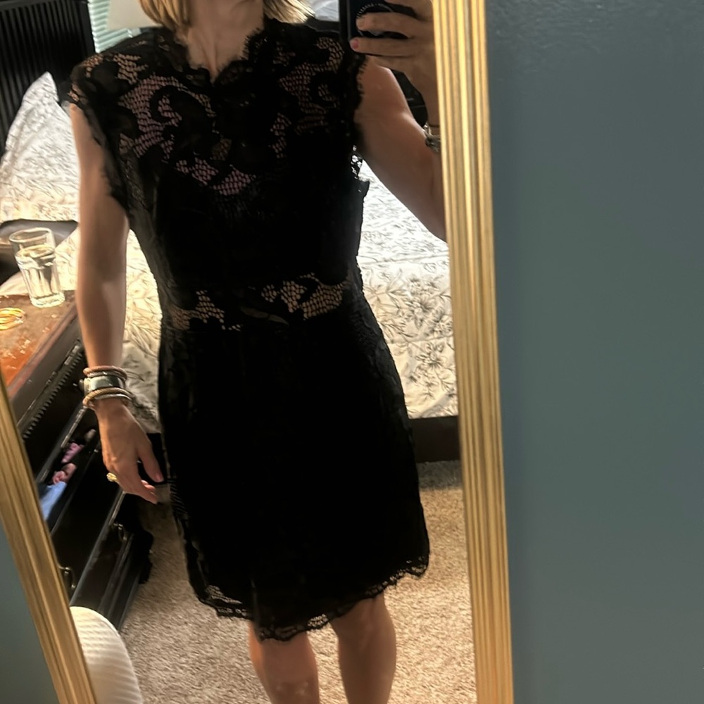 Lace cocktail dress Sz L 6/8